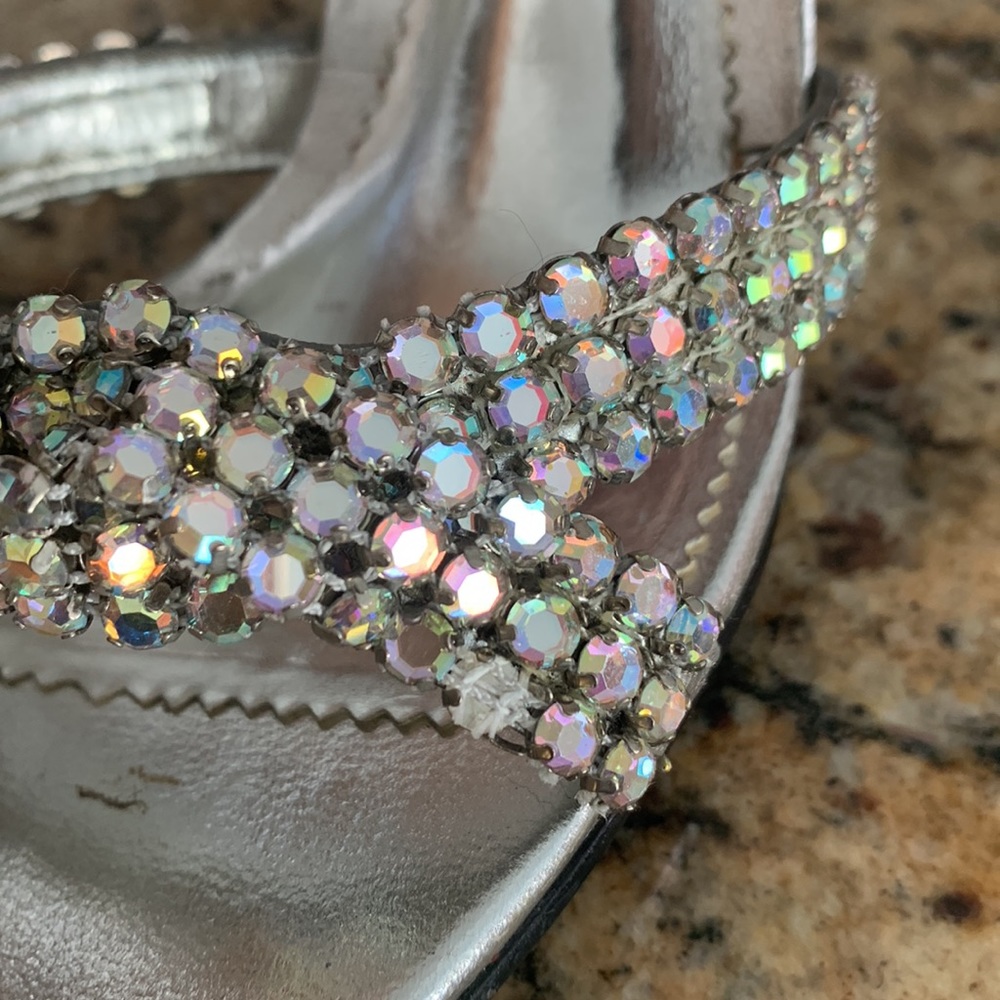 Nina silver heels with embellishments - Picture 10 of 12